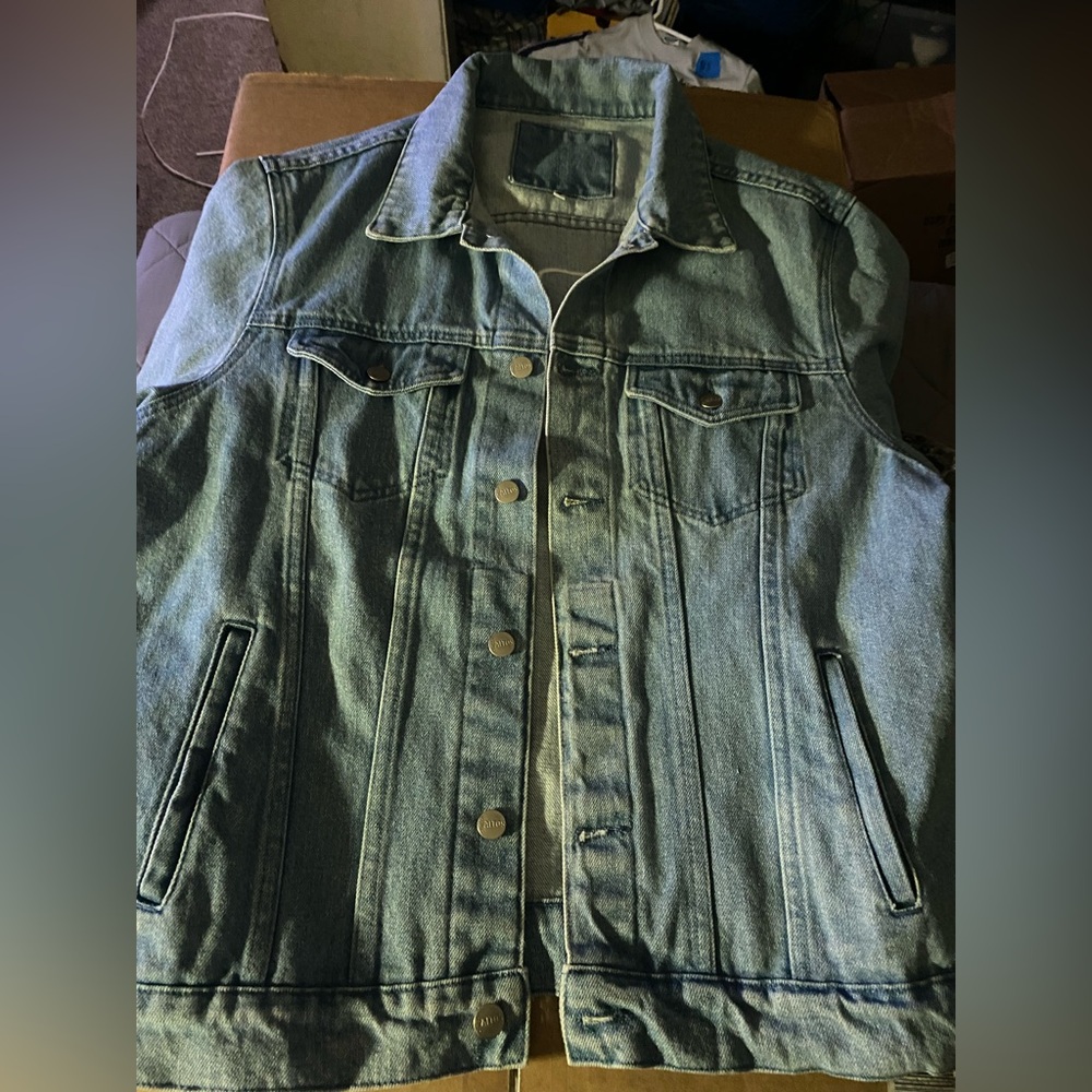 Olmeca Altos Blue Denim Jacket For Men Size Large With the Altos Patch